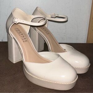 Journee Collection Womens Samarr PLATFORM ANKLE STRAP HEEL SIZE 8 - IVORY color